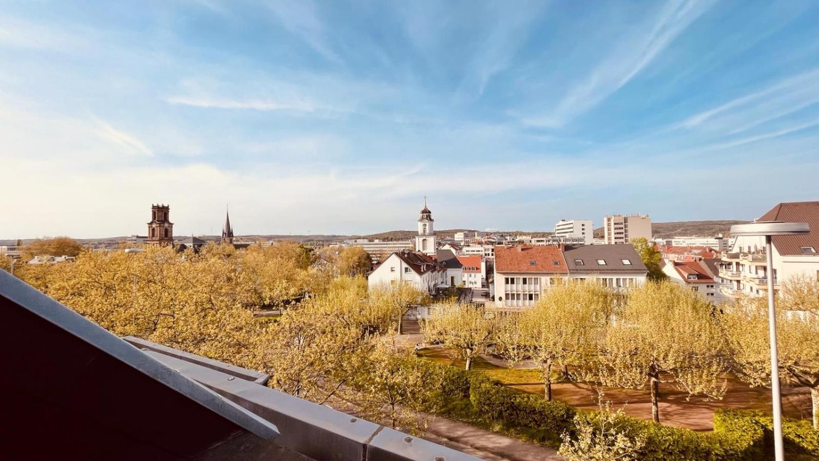 Am Schloss - Air Saarbrücken